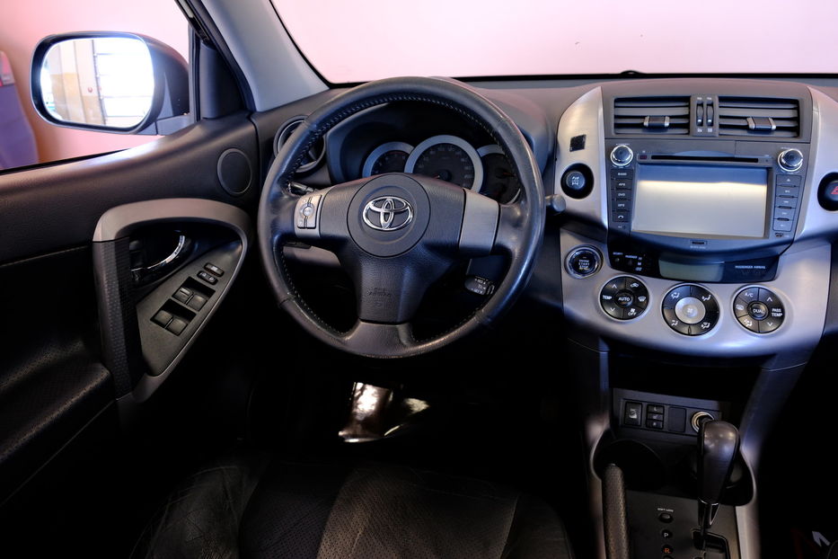 Продам Toyota Rav 4 2009 года в Одессе