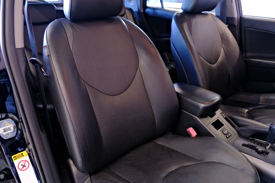 Продам Toyota Rav 4 2009 года в Одессе