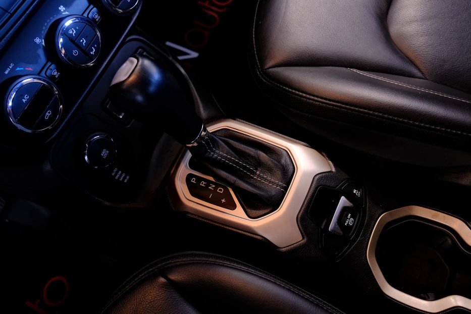 Продам Jeep Renegade 2018 года в Одессе