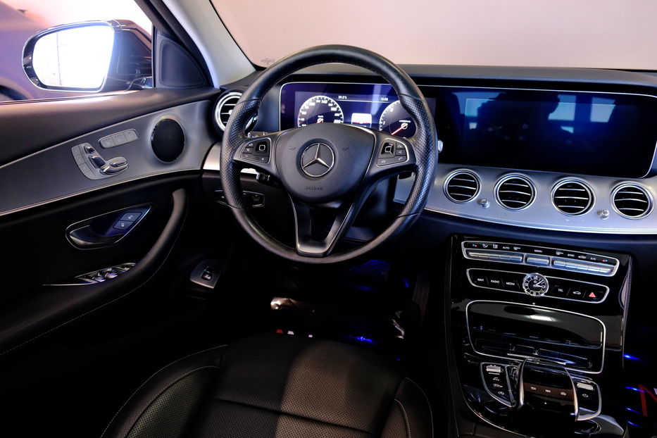 Продам Mercedes-Benz E-Class 350d 2018 года в Одессе