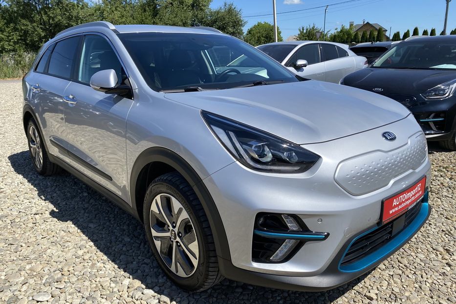 Продам Kia Niro 64кВт Макс.компл.Prestige 2021 года в Львове