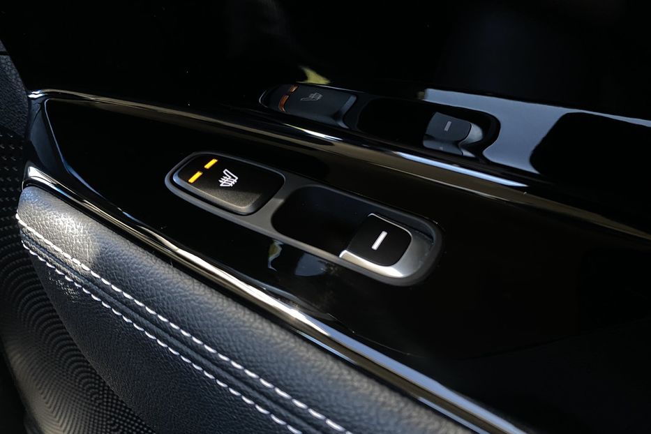 Продам Kia Niro 64кВт Макс.компл.Prestige 2021 года в Львове