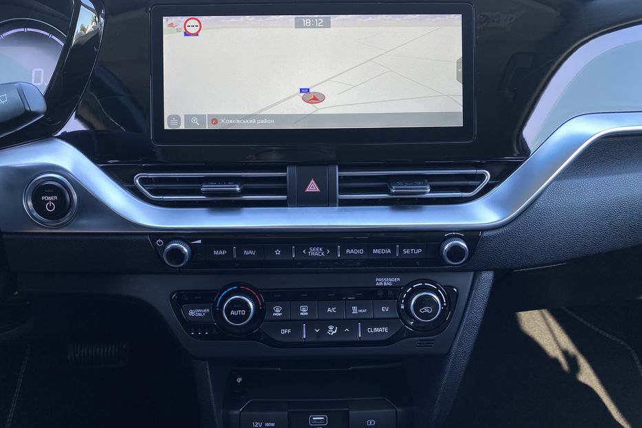 Продам Kia Niro 64кВтТепловийПідгрвсидінькерма 2021 года в Львове
