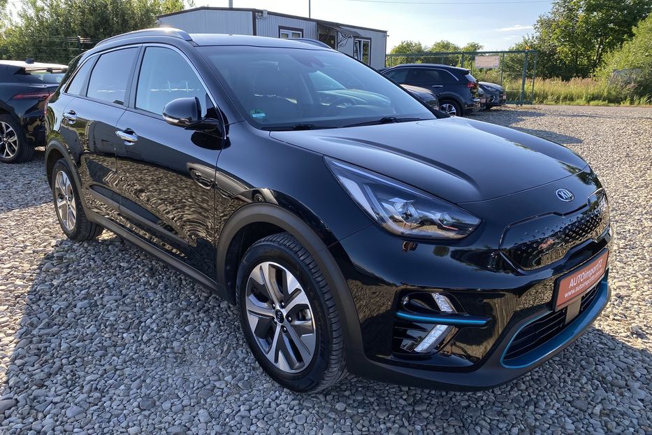 Продам Kia Niro 64кВт Макс.компл.Prestige 2020 года в Львове