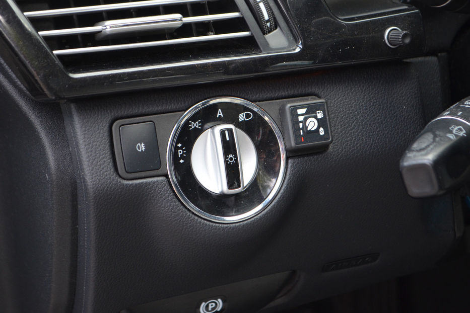 Продам Mercedes-Benz E-Class 2010 года в Киеве
