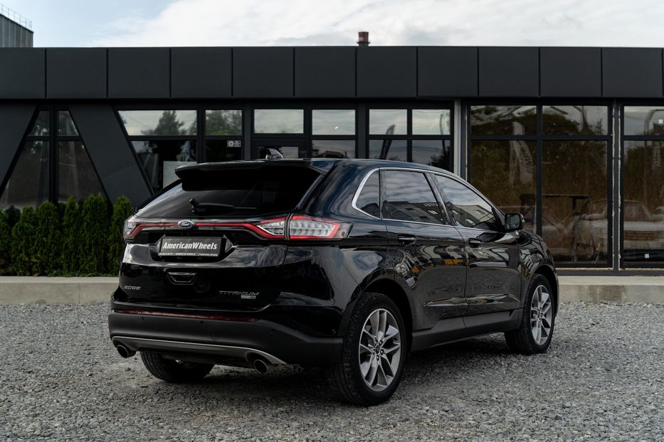 Продам Ford Edge Titanium 2018 года в Черновцах
