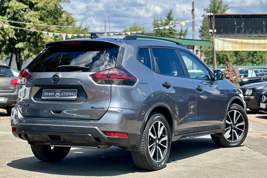 Продам Nissan Rogue 2018 года в Киеве
