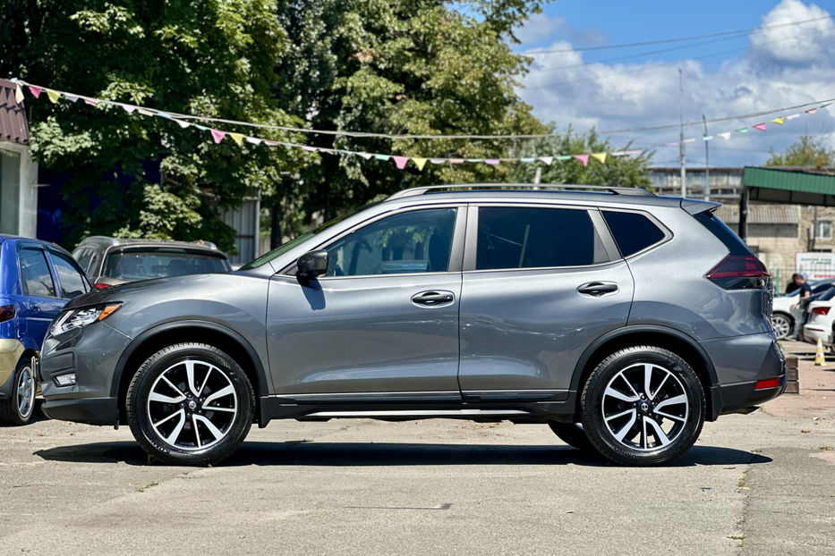 Продам Nissan Rogue 2018 года в Киеве