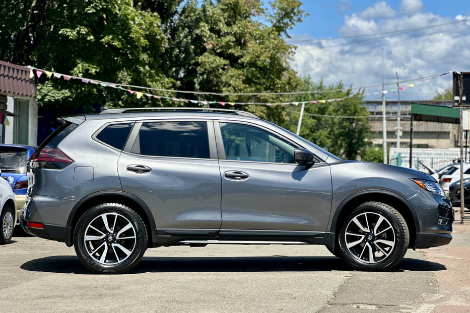 Продам Nissan Rogue 2018 года в Киеве