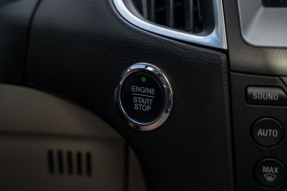 Продам Ford Edge Titanium 2018 года в Черновцах
