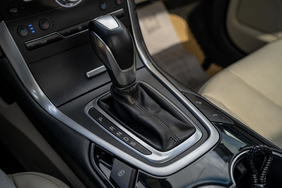 Продам Ford Edge Titanium 2018 года в Черновцах