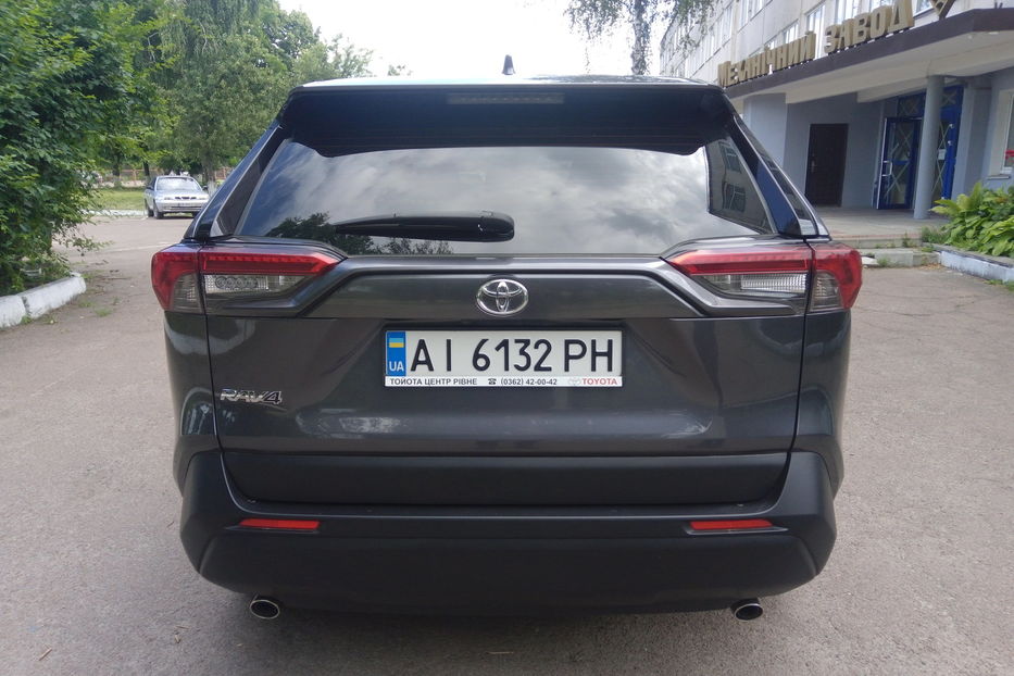 Продам Toyota Rav 4 Live 2020 года в г. Нежин, Черниговская область