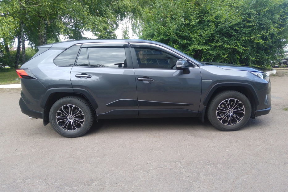 Продам Toyota Rav 4 Live 2020 года в г. Нежин, Черниговская область
