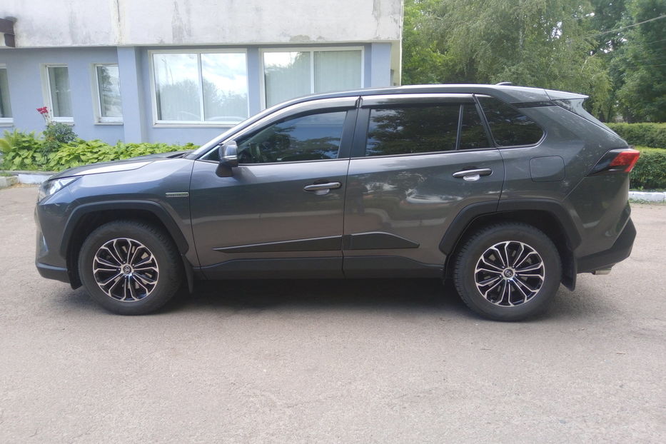 Продам Toyota Rav 4 Live 2020 года в г. Нежин, Черниговская область