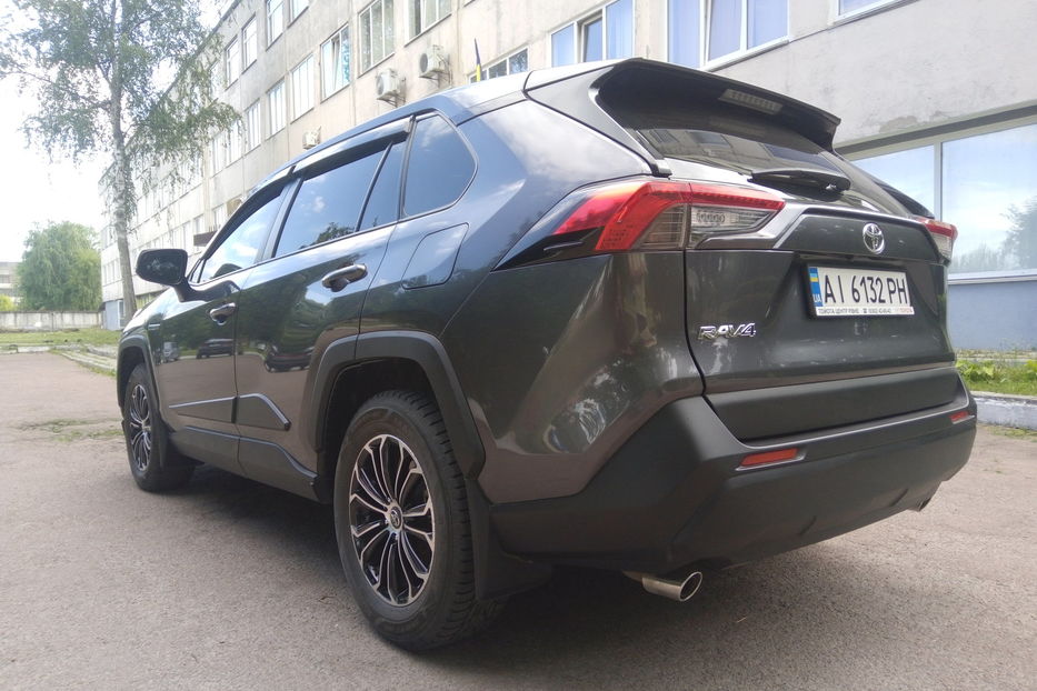 Продам Toyota Rav 4 Live 2020 года в г. Нежин, Черниговская область