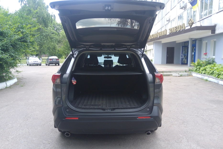 Продам Toyota Rav 4 Live 2020 года в г. Нежин, Черниговская область