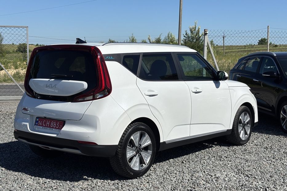 Продам Kia Soul 64квт 2022 года в Львове