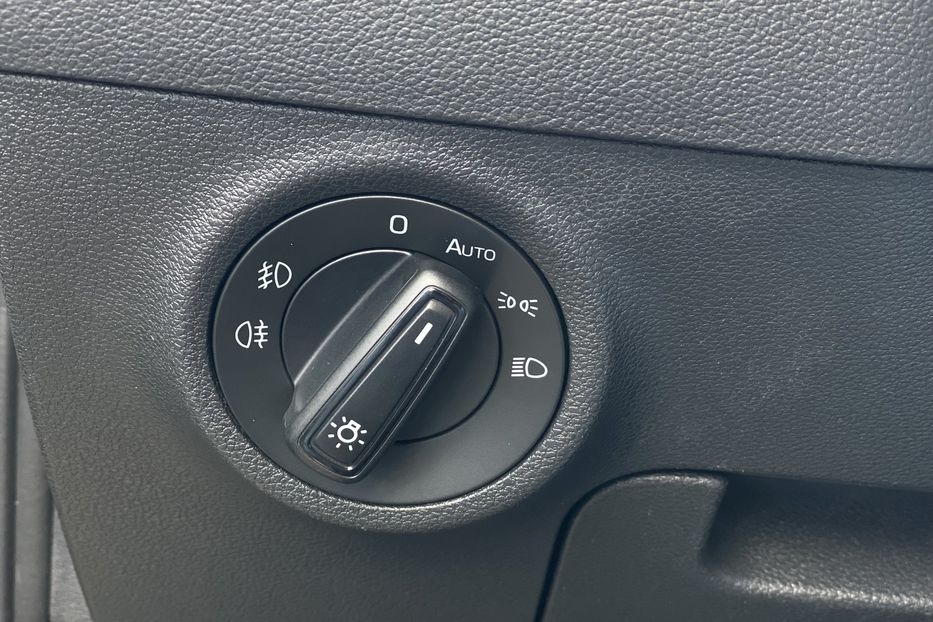 Продам Skoda karoq 2019 года в Луцке