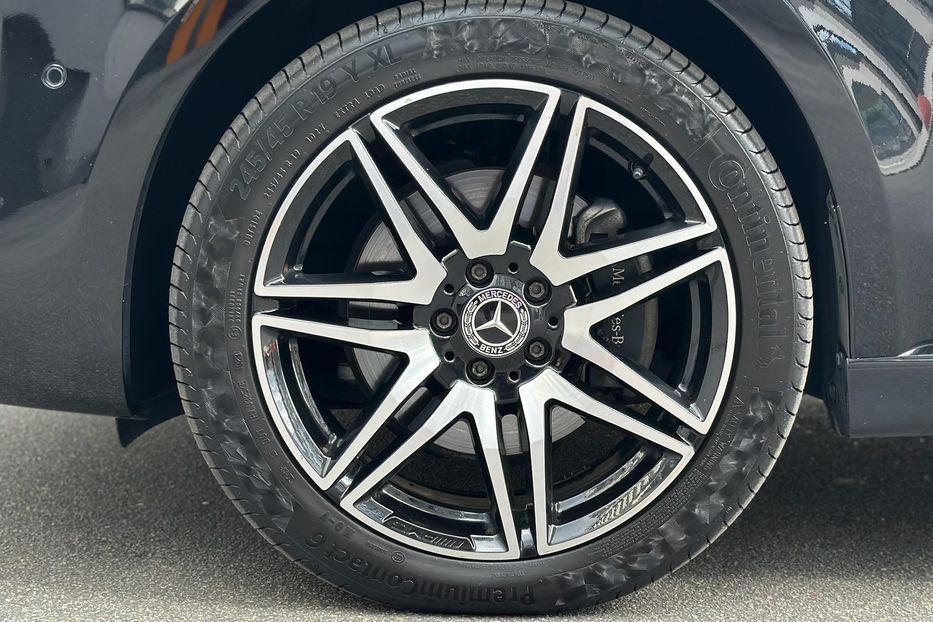 Продам Mercedes-Benz V-Class V300 EXTRA LONG 2023 года в Киеве