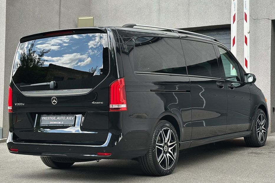 Продам Mercedes-Benz V-Class V300 EXTRA LONG 2023 года в Киеве