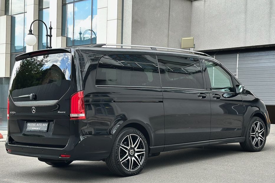 Продам Mercedes-Benz V-Class V300 EXTRA LONG 2023 года в Киеве