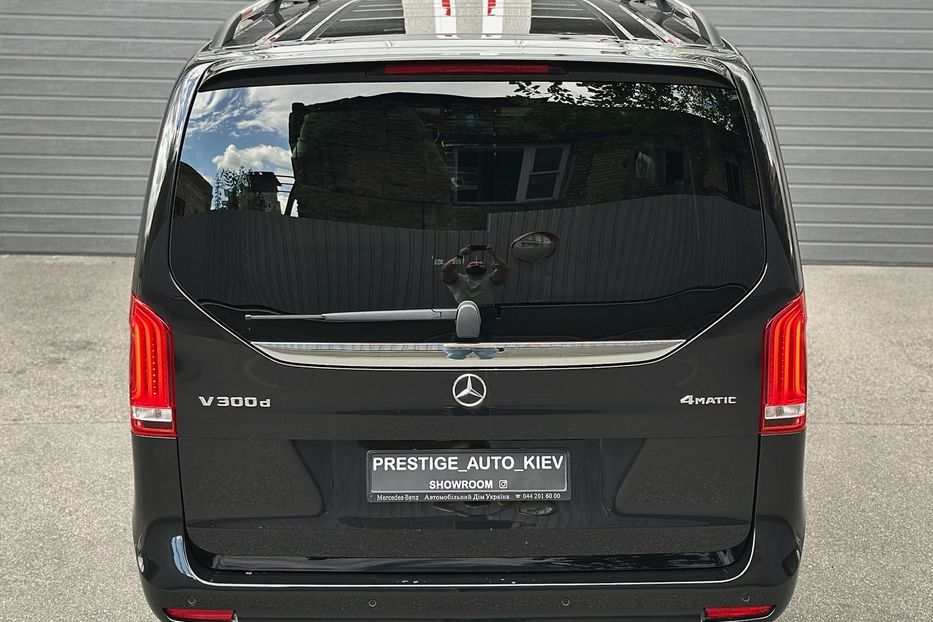 Продам Mercedes-Benz V-Class V300 EXTRA LONG 2023 года в Киеве