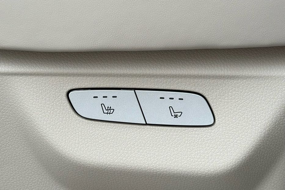 Продам Mercedes-Benz V-Class V300 EXTRA LONG 2023 года в Киеве