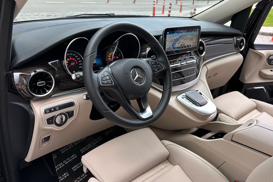 Продам Mercedes-Benz V-Class V300 EXTRA LONG 2023 года в Киеве