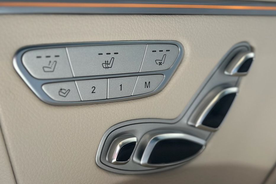 Продам Mercedes-Benz V-Class V300 EXTRA LONG 2023 года в Киеве