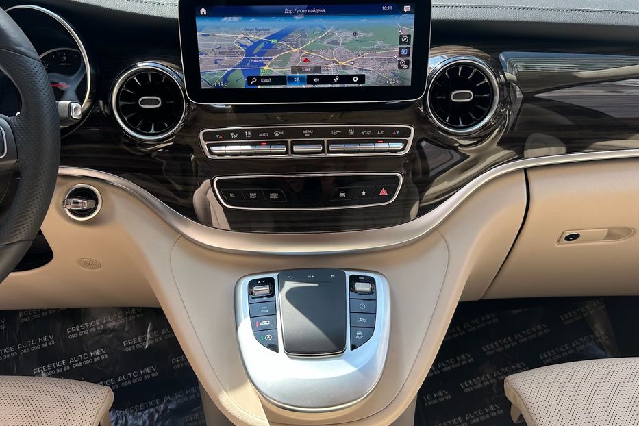 Продам Mercedes-Benz V-Class V300 EXTRA LONG 2023 года в Киеве