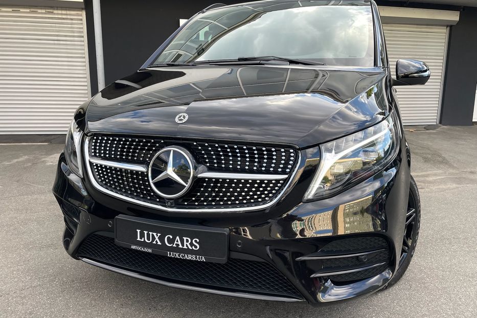 Продам Mercedes-Benz V-Class 300 4Matic AMG 2023 года в Киеве