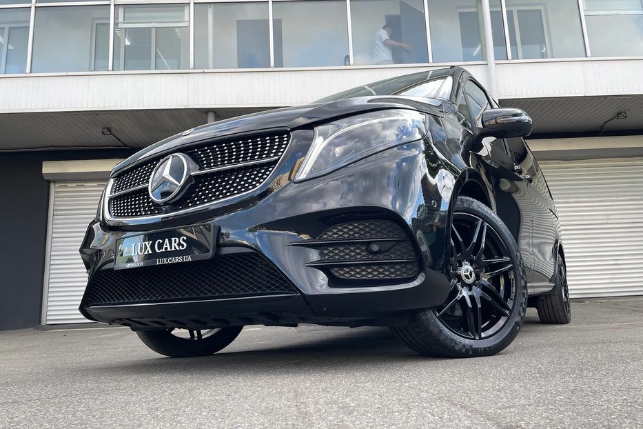 Продам Mercedes-Benz V-Class 300 4Matic AMG 2023 года в Киеве