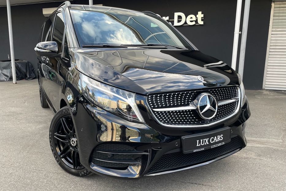 Продам Mercedes-Benz V-Class 300 4Matic AMG 2023 года в Киеве