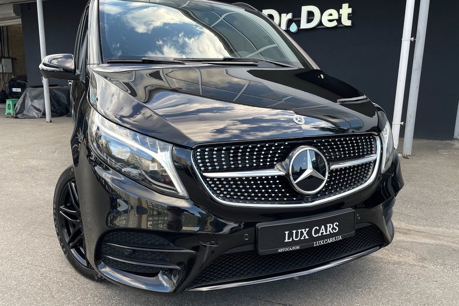 Продам Mercedes-Benz V-Class 300 4Matic AMG 2023 года в Киеве