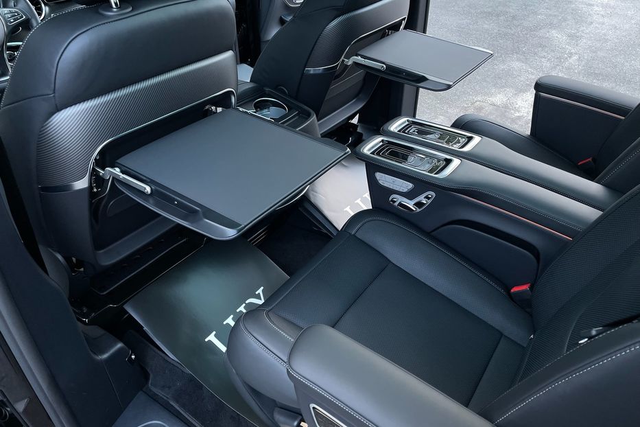 Продам Mercedes-Benz V-Class 300 4Matic AMG 2023 года в Киеве