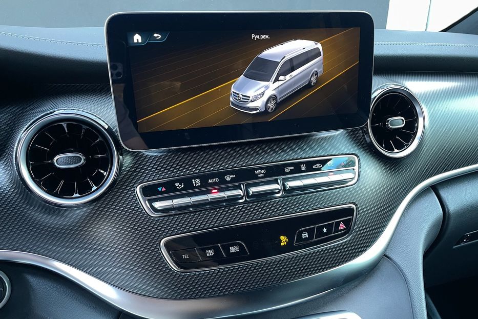 Продам Mercedes-Benz V-Class 300 4Matic AMG 2023 года в Киеве
