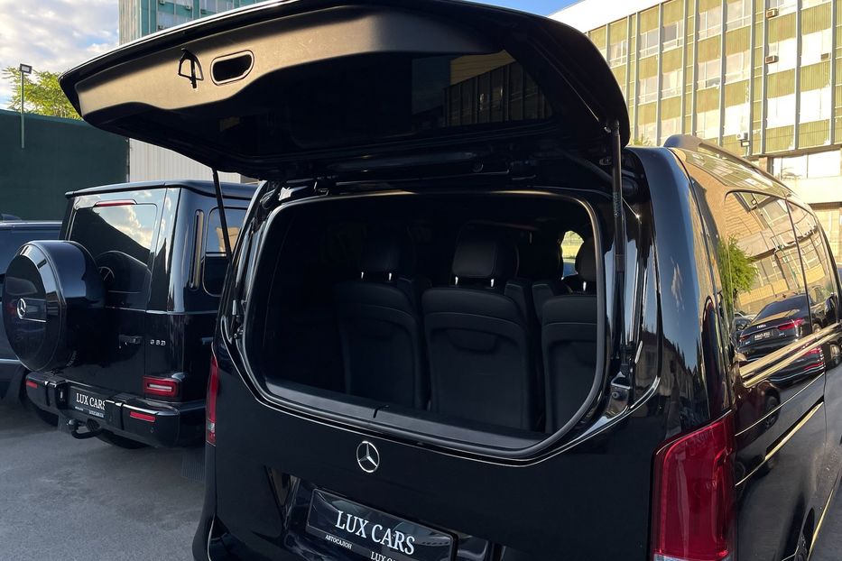 Продам Mercedes-Benz V-Class 300 4Matic AMG 2023 года в Киеве
