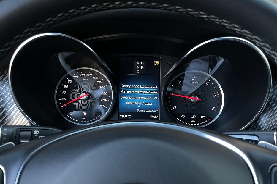 Продам Mercedes-Benz V-Class 300 4Matic AMG 2023 года в Киеве