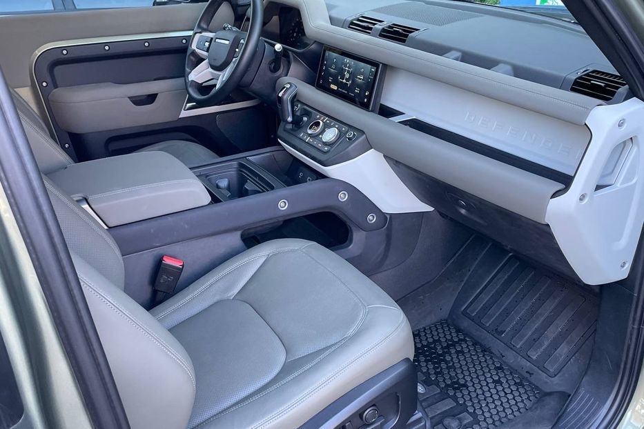 Продам Land Rover Defender 110 300 л.с. 2022 года в Одессе