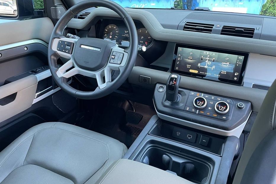 Продам Land Rover Defender 110 300 л.с. 2022 года в Одессе