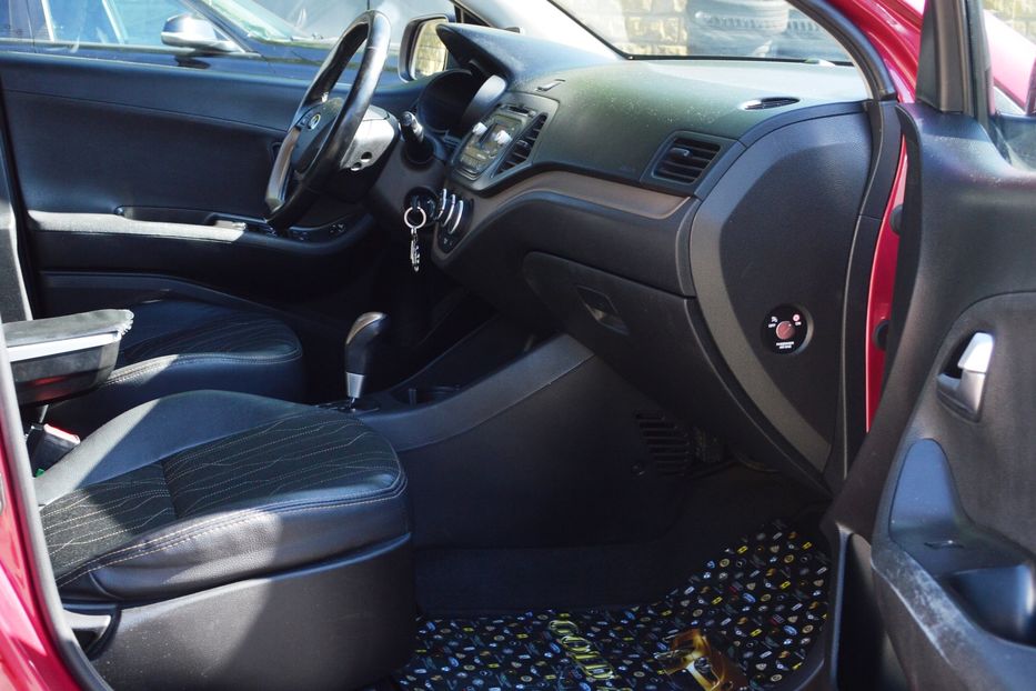 Продам Kia Picanto 2013 года в Одессе