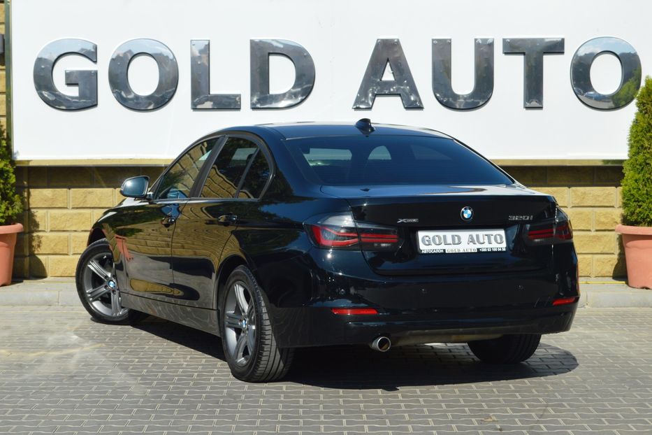 Продам BMW 320 Xdrive 2014 года в Одессе