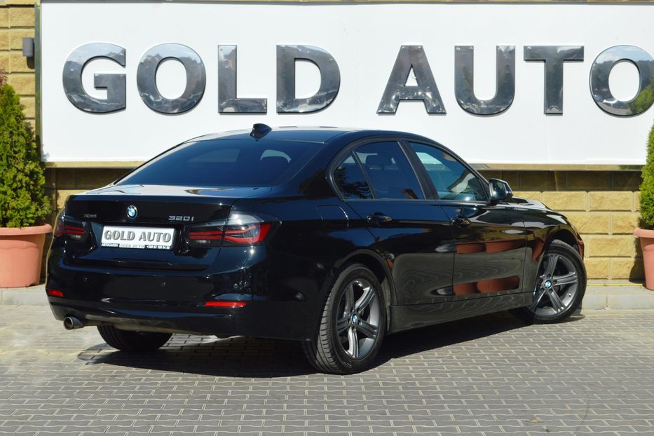 Продам BMW 320 Xdrive 2014 года в Одессе