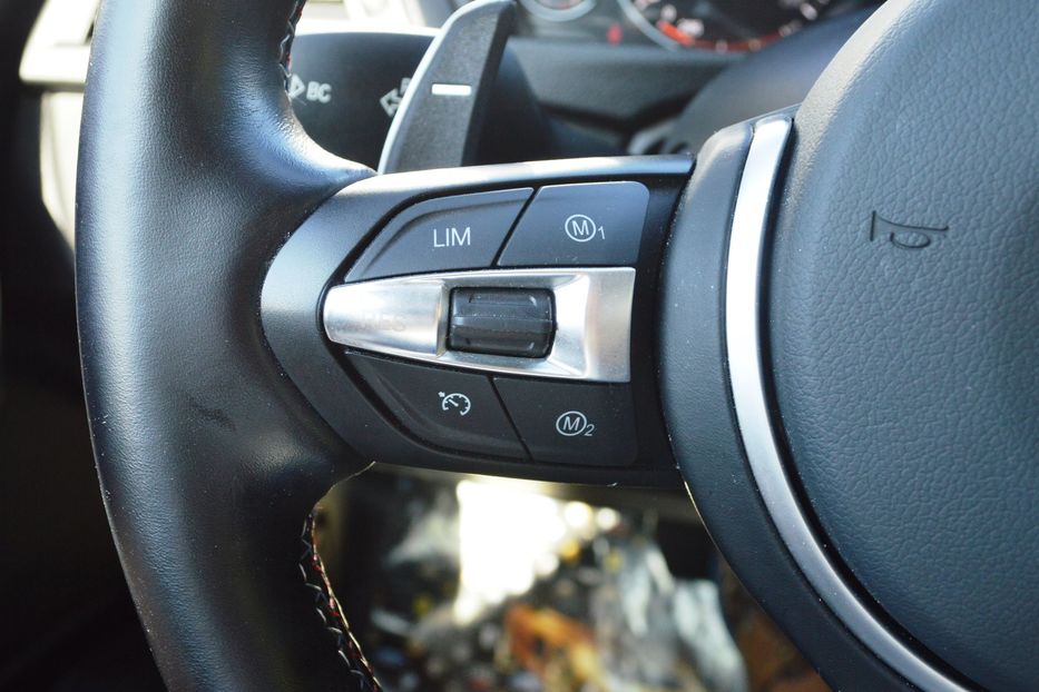 Продам BMW 320 Xdrive 2014 года в Одессе