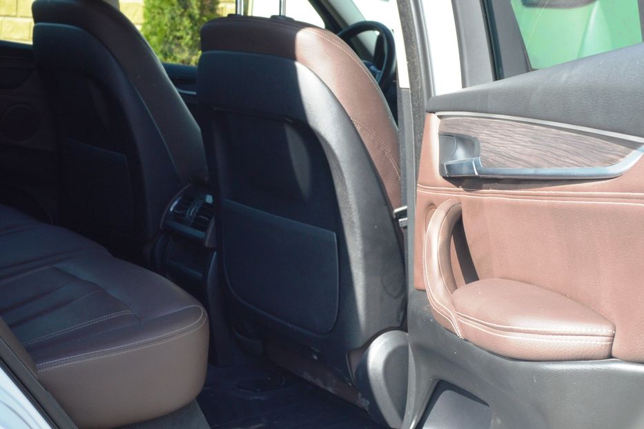 Продам BMW X5 2016 года в Одессе