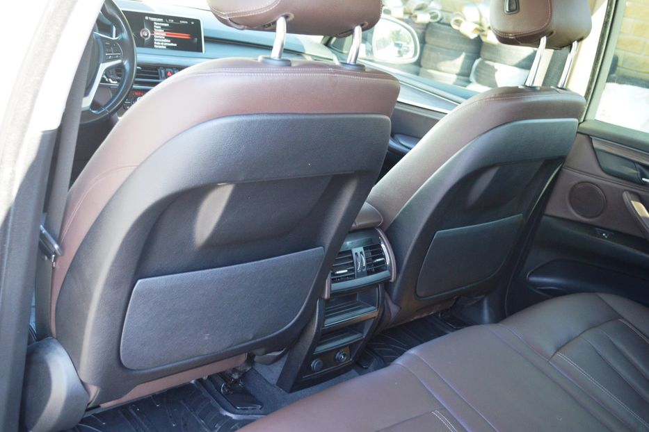 Продам BMW X5 2016 года в Одессе