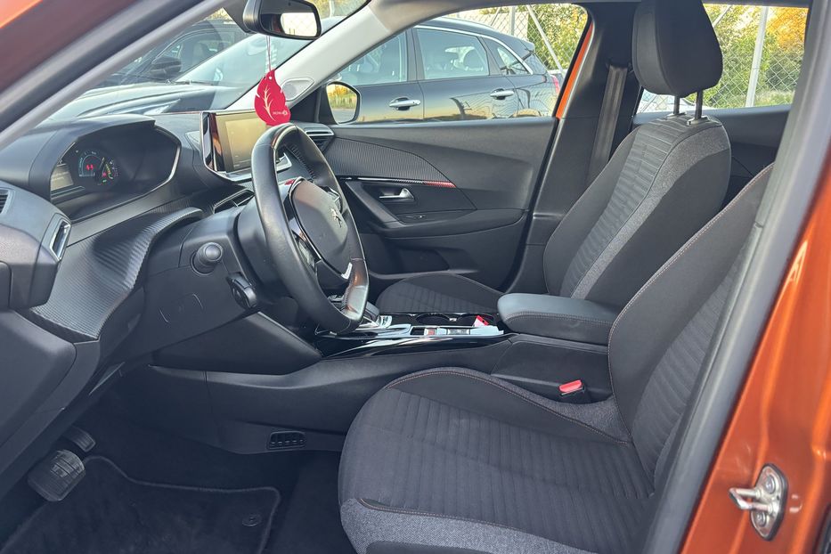 Продам Peugeot 2008 50 квт 2021 года в Львове