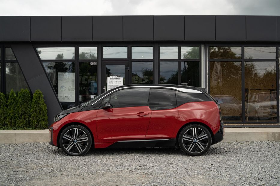 Продам BMW I3 2018 года в Черновцах