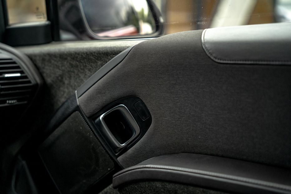 Продам BMW I3 2018 года в Черновцах