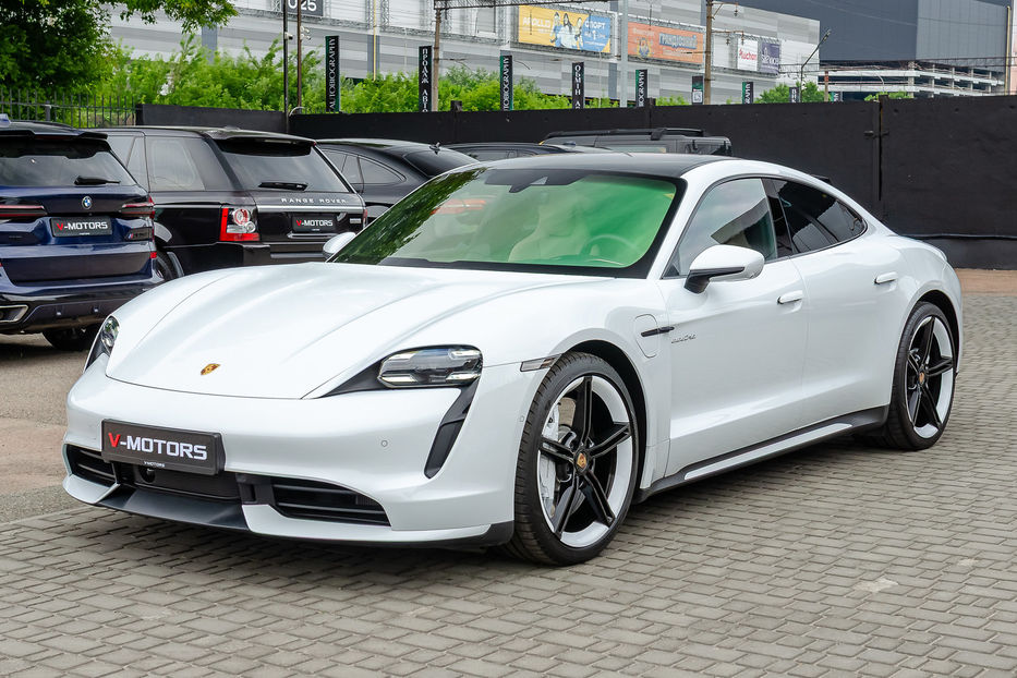 Продам Porsche Taycan Turbo 2020 года в Киеве